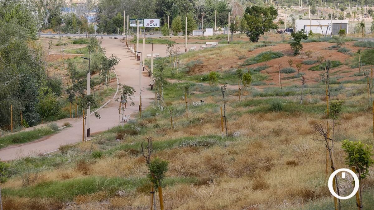 Malestar entre los vecinos por los retrasos en instalaciones del Parque de Levante