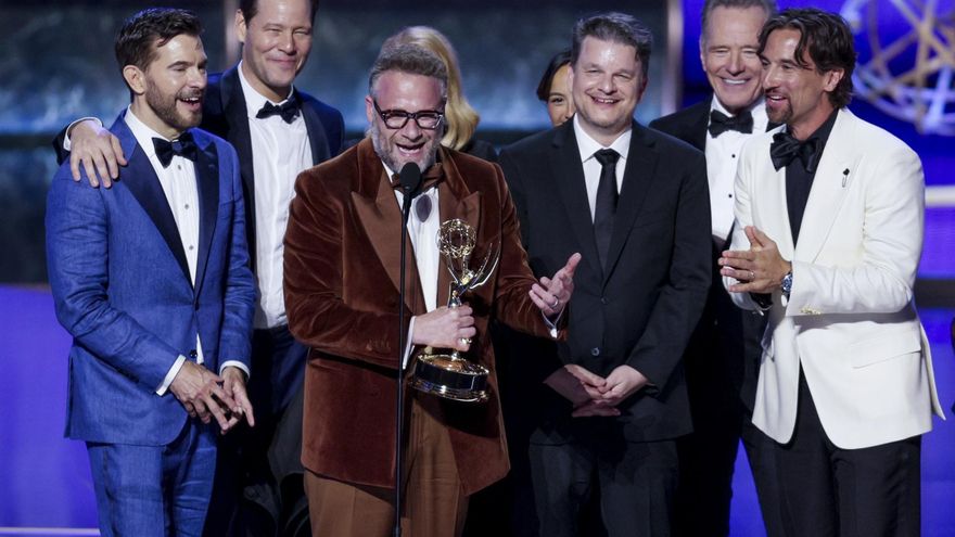 Las series que arrasaron en los premios Emmy 2025: dónde ver ‘The Studio’, ‘The Pitt’ y ‘Adolescencia’