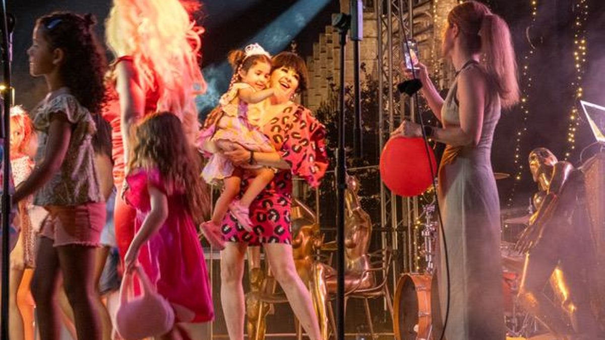 La inclusión de niños y niñas en la fiesta fomenta valores como la integración, la tolerancia y la diversidad con el programa Flexas Kids.