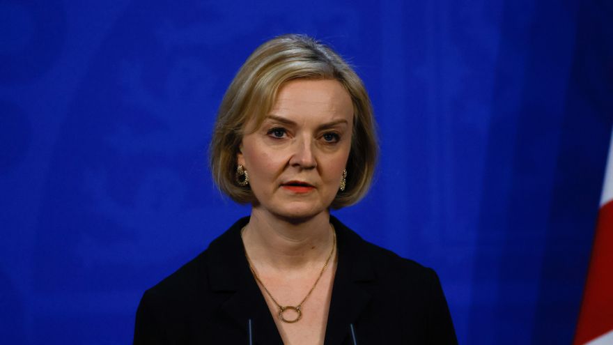 La primera ministra británica Liz Truss renunció tras 44 días en el cargo