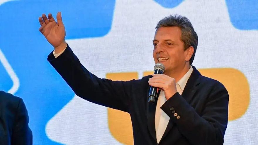 Batacazo de Unión por la Patria: Massa pasó al frente y se medirá con Milei en balotaje