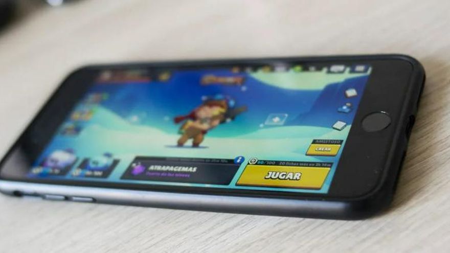 “Hay un aumento de ansiedad en todas las edades”: alertan por el uso de las pantallas en la infancia y la adolescencia