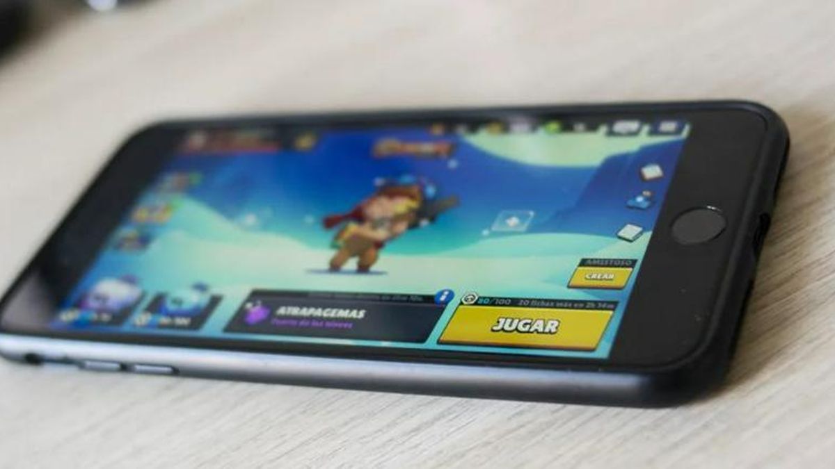 “Hay un aumento de ansiedad en todas las edades”: alertan por el uso de las pantallas en la infancia y la adolescencia