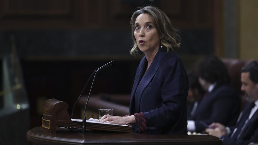 La diputada popular Cuca Gamarra interviene durante el pleno del Congreso de los Diputados celebrado este jueves.