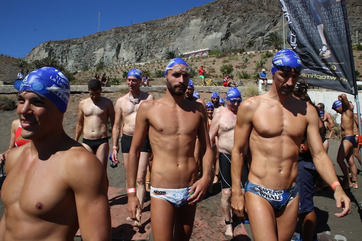 Travesía a nado La Laja-San Cristóbal. (ALEJANDRO RAMOS)