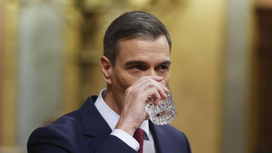 Sánchez en un momento del debate de investidura.