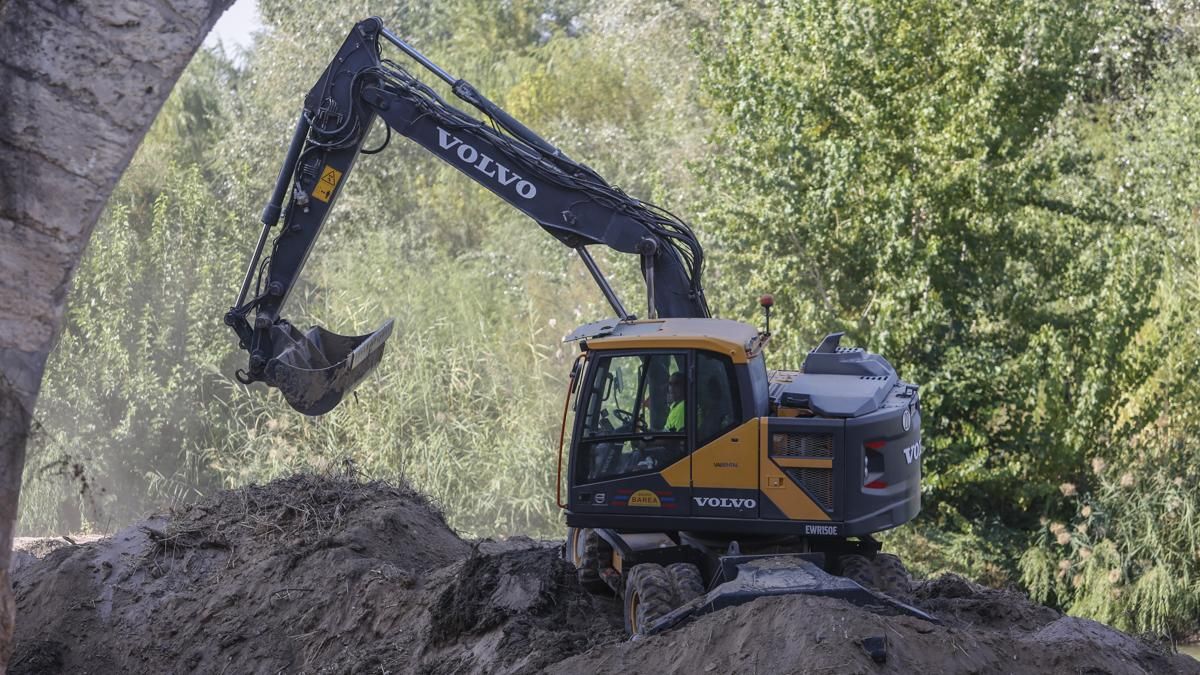 Obras bajo el puente romano