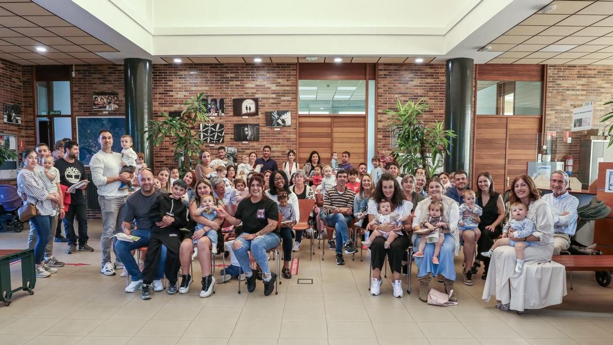 Bebés de Polanco cuyas familias reciben ayudas a la natalidad.