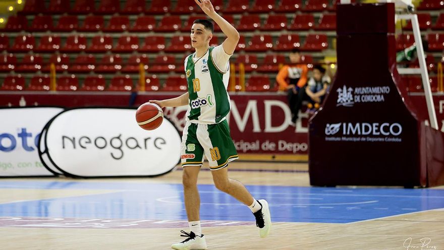 El Coto Córdoba CB mantiene el sello cordobés y renueva a Gonzalo Orozco