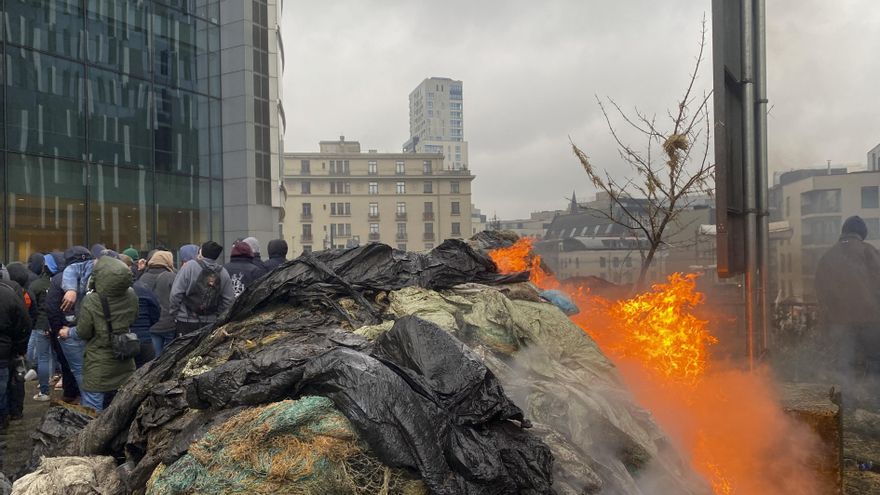 Bruselas 'salva' de controles y sanciones al 65% de los beneficiarios de la PAC para aplacar la cólera del campo
