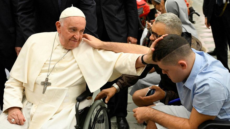 Luto por Francisco: la oposición acuerda suspender la interpelación por el caso $LIBRA y convoca a homenajear al papa