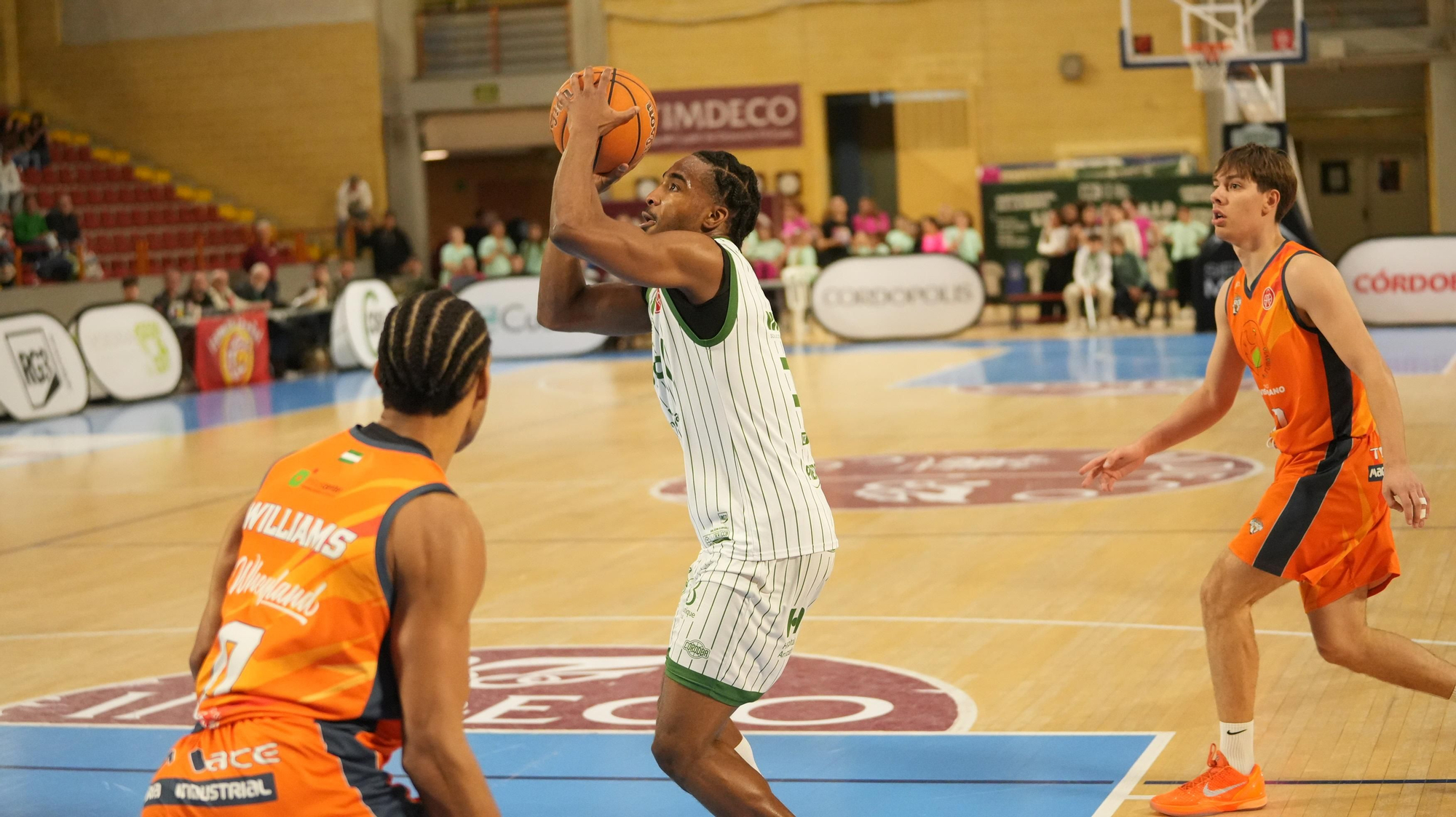 Coto Córdoba CB - Morón