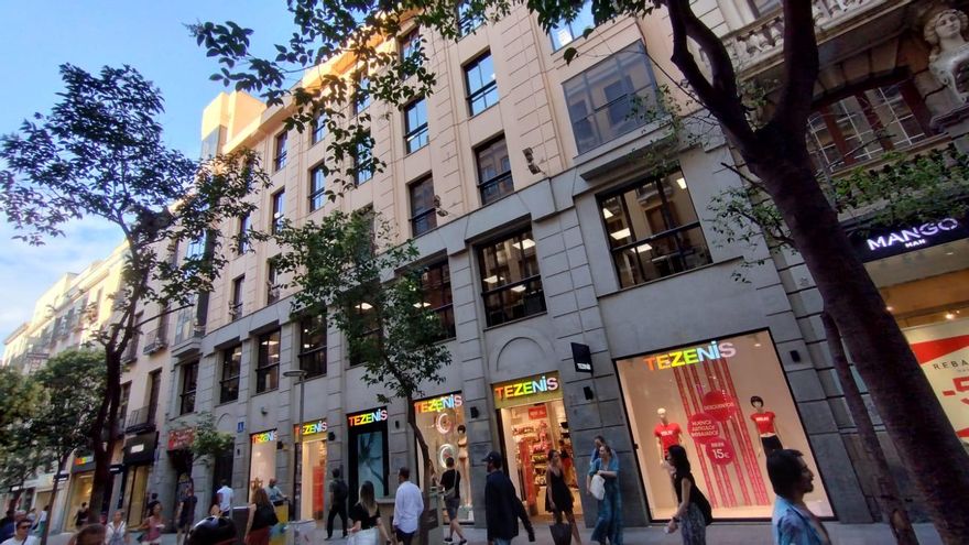 Las oficinas de Fuencarral que se convertirán en 31 apartamentos turísticos y atraerán más coches junto a la Gran Vía