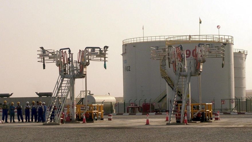 Imagen de archivo de una terminal petrolífera.