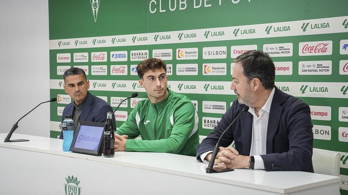 Presentación de Goti como nuevo jugador del Córdoba CF