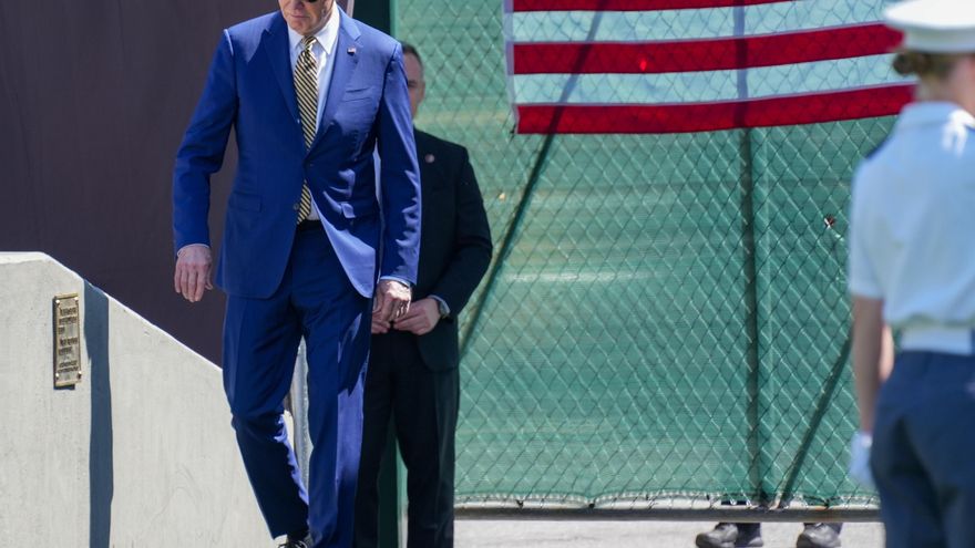 Devoluciones rápidas y limitación del asilo: Biden anuncia el decreto demócrata más restrictivo con la frontera de México