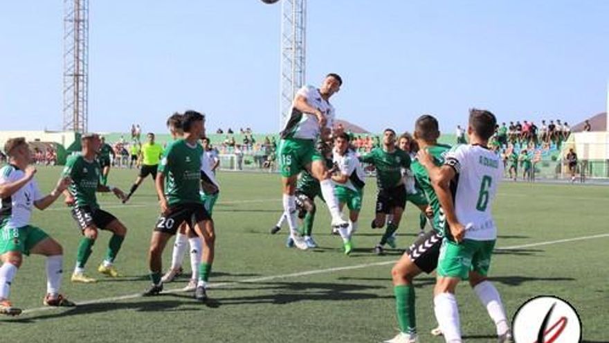 El Unión Sur Yaiza pierde en casa casi dos años después