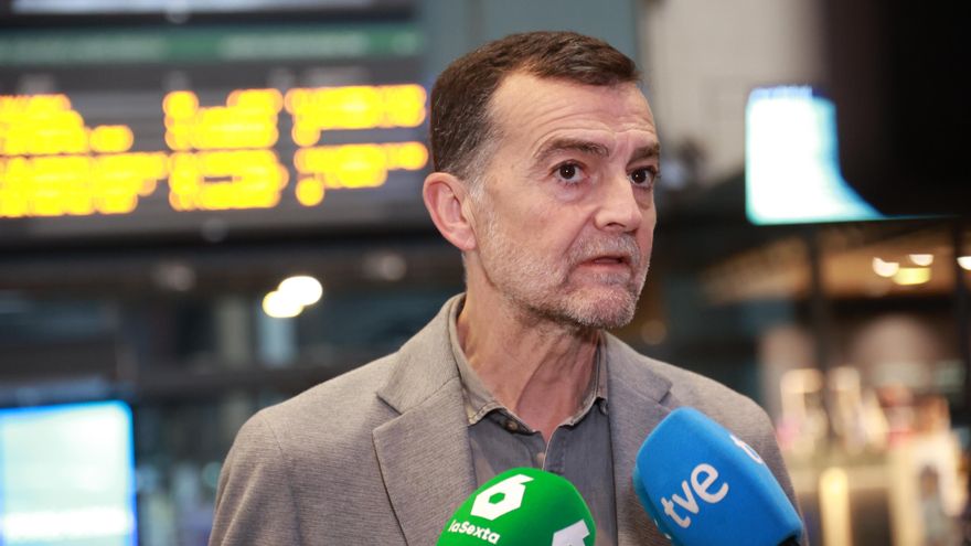 El coordinador federal de Izquierda Unida y candidato de la coalición Por Andalucía a la Presidencia de la Junta, Antonio Maíllo, este martes, en Sevilla