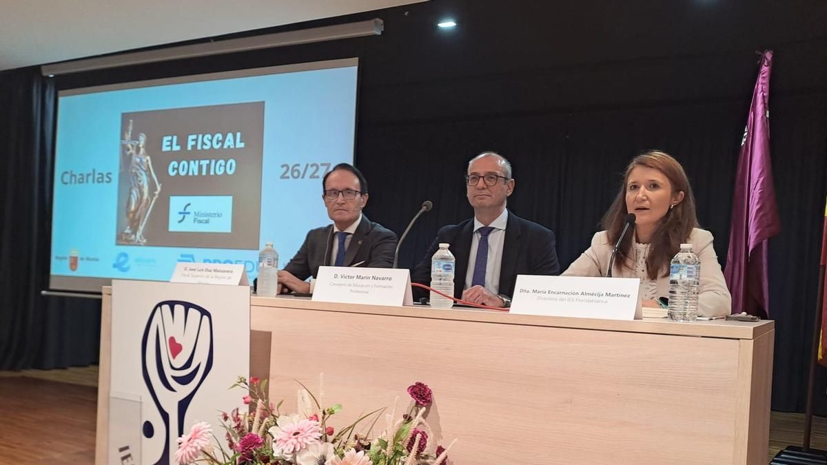 Más de 3.000 estudiantes de 4º de ESO y Bachillerato participarán en 'El Fiscal Contigo'
