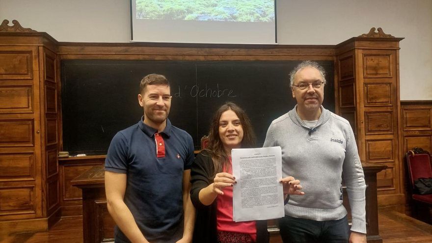 Ángeles Caso, Marta Reyero o José Ramón Patterson, entre los firmantes "pola cooficialidá de les llingües d’Asturies"