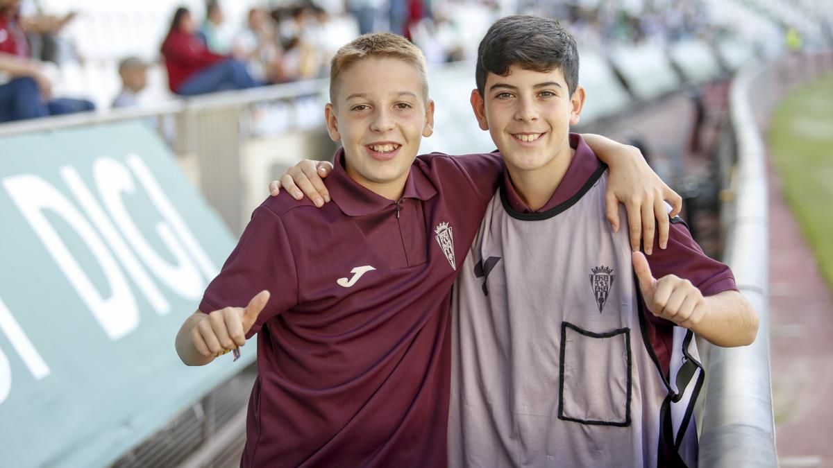 Grada Blanquiverde del Córdoba CF - SD Eibar