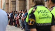 Castellón ha guardado un minuto de silencio por las dos niñas asesinadas por su padre