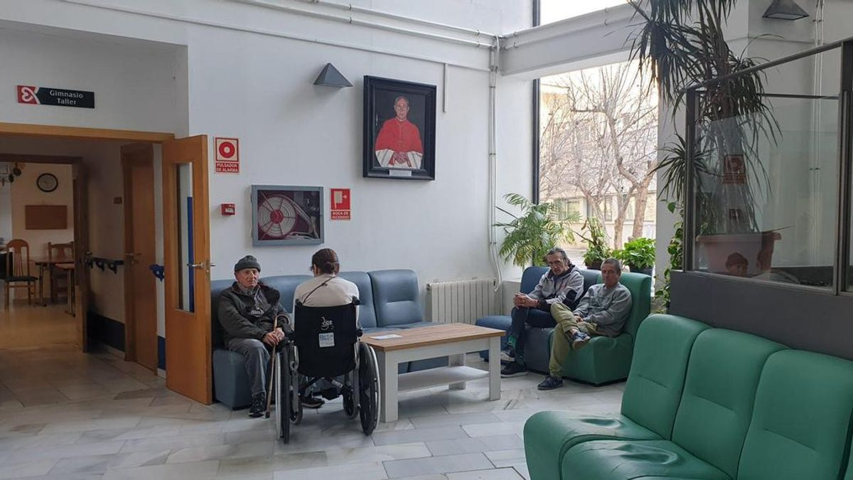 La casa de Toledo que acoge a quien no tiene a dónde ir: 25 años y más de 300 vidas en Hogar 2000
