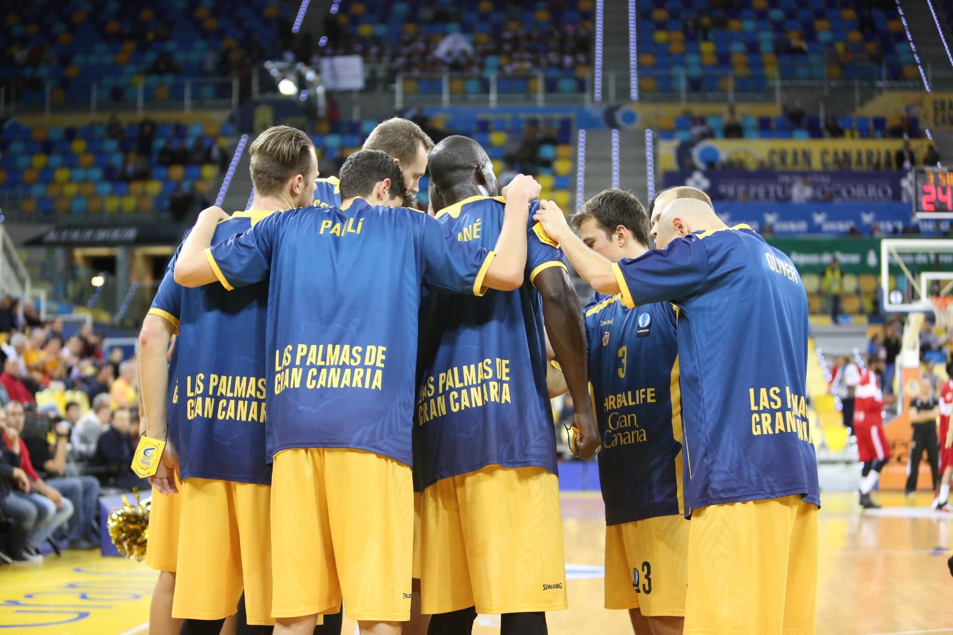 Partido entre el Herbalife Gran Canaria y Hapoel Jerusalen disputado en el Gran Canaria Arena. (Alejandro Ramos).