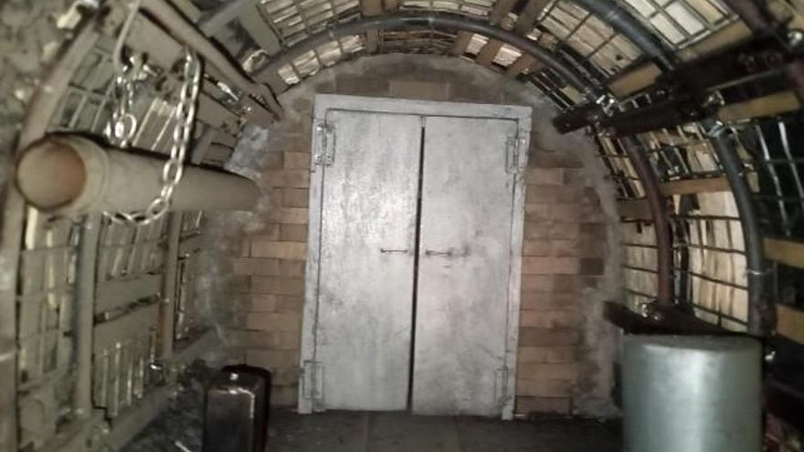 Puerta de ventilación de una mina. Foto: Félix Suárez