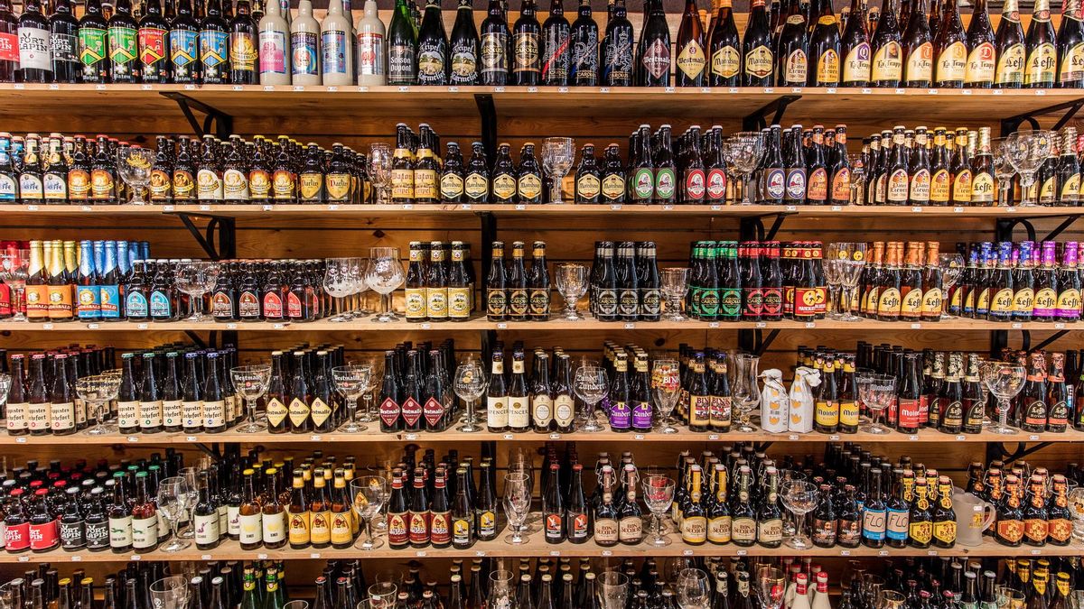 Tienda de cerveza en Brujas