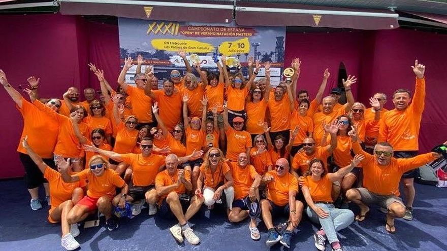 El Tenerife Masters gana el XXXII Campeonato de España Open de Verano de Natación Masters