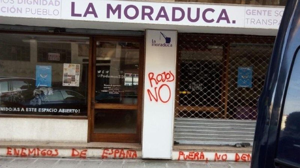 Fachada de 'La Moraduca', sede de Podemos en Santander.