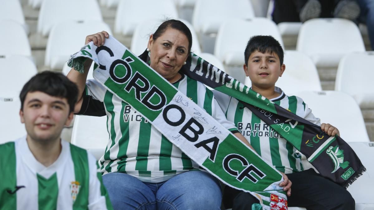 Grada Blanquiverde del Córdoba CF - Albacete BP