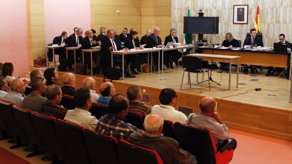 El tribunal mantiene a la Junta como acusación en el 'caso Alhambra'