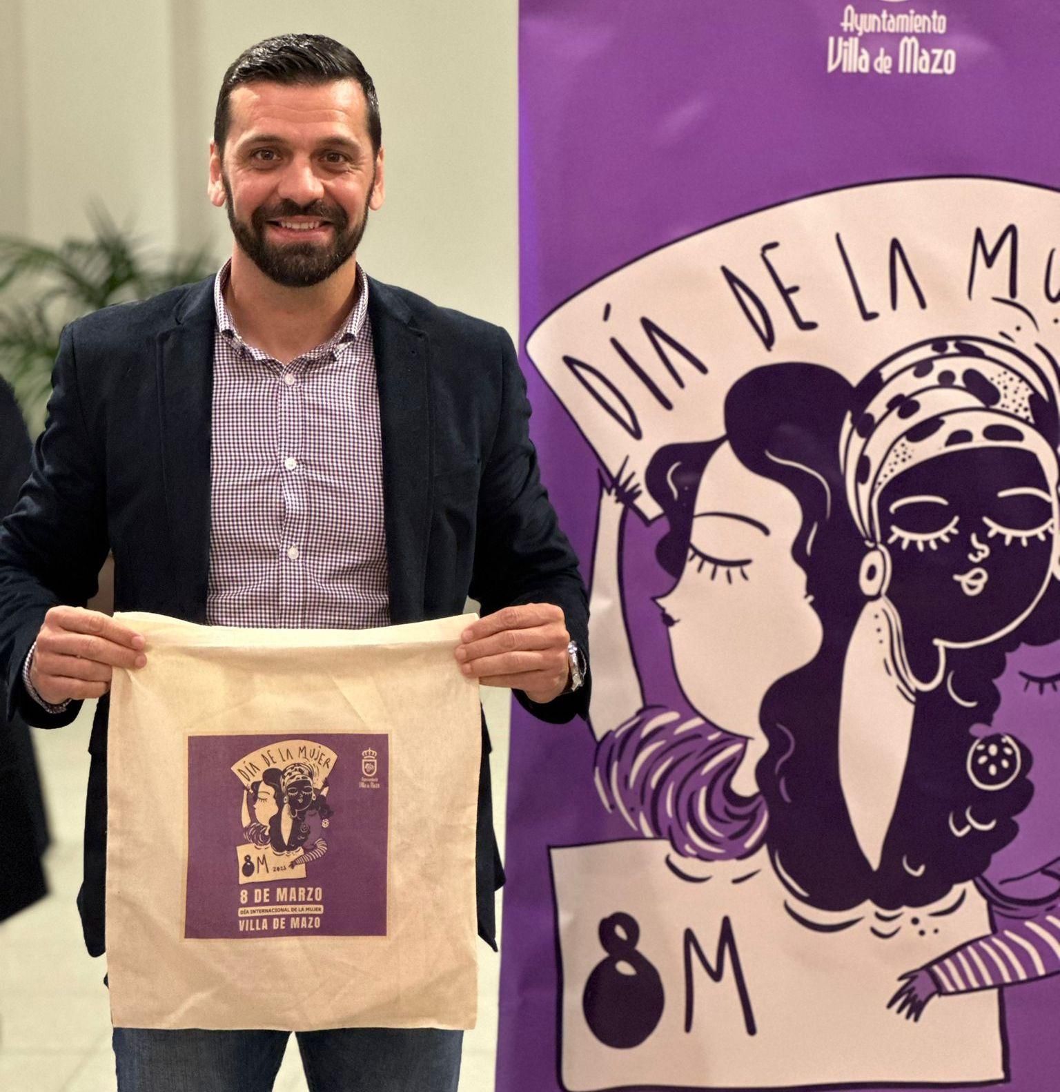 El concejal Javier González.