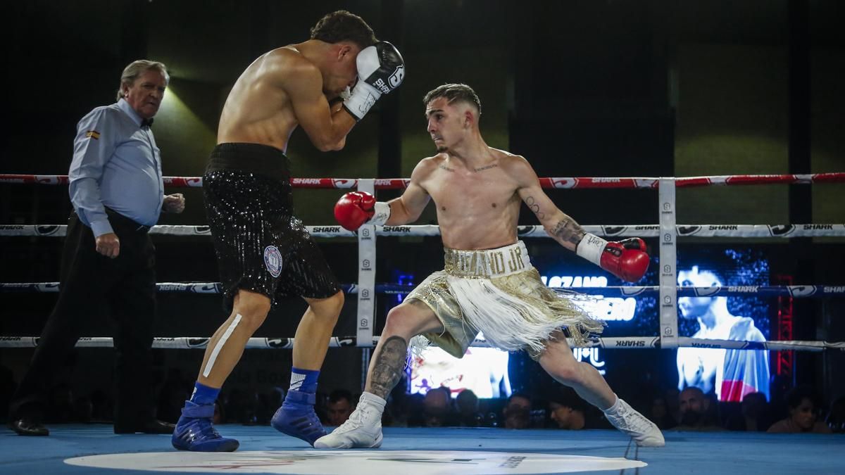 Combate de Rafa Lozano Jr. por el cinturón Iberoamericano