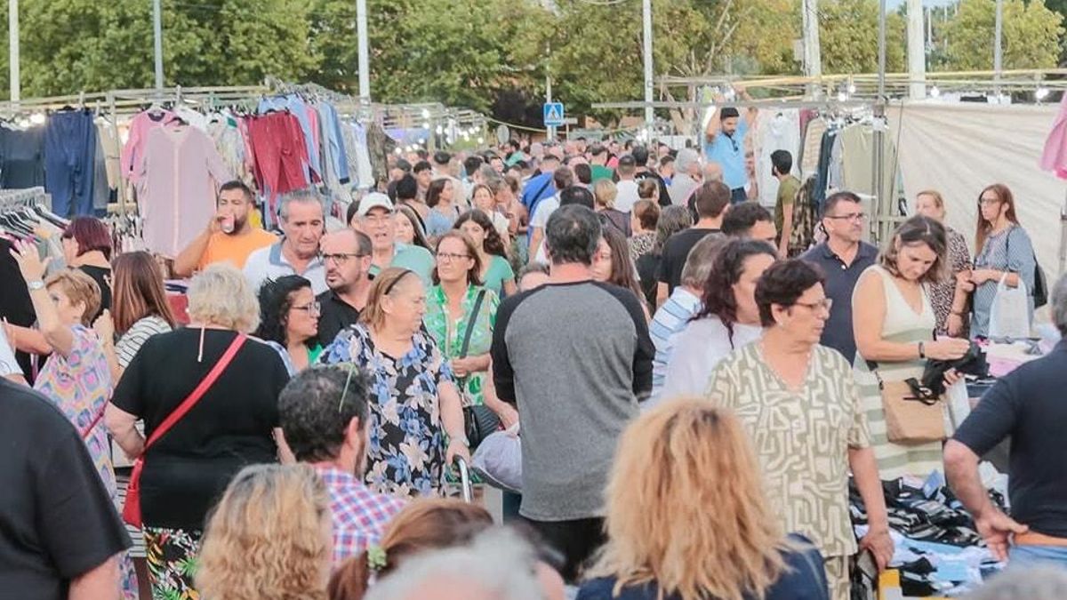 La climatología lastra las ventas de los mercadillos extremeños este año