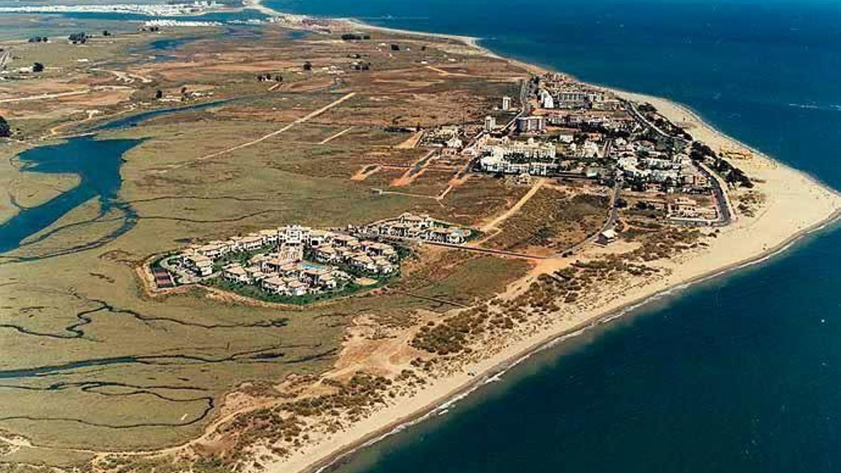 Playa Isla Canela