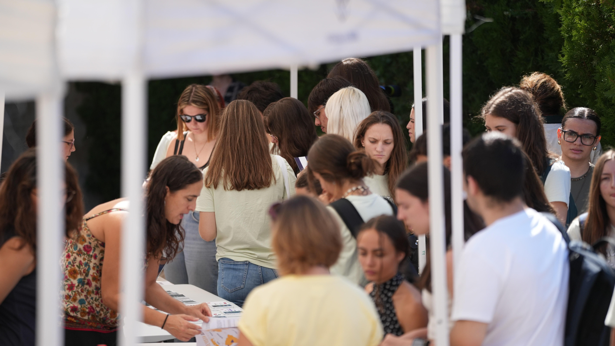 Feria de bienvenida al alumnado de nuevo ingreso de la UCO en el Campus de Rabanales