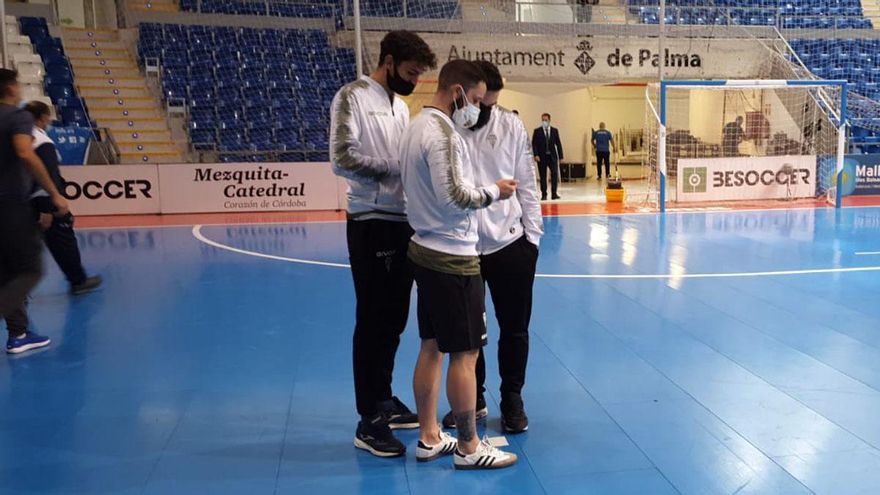 Jugadores del Córdoba Patrimonio en Son Moix.