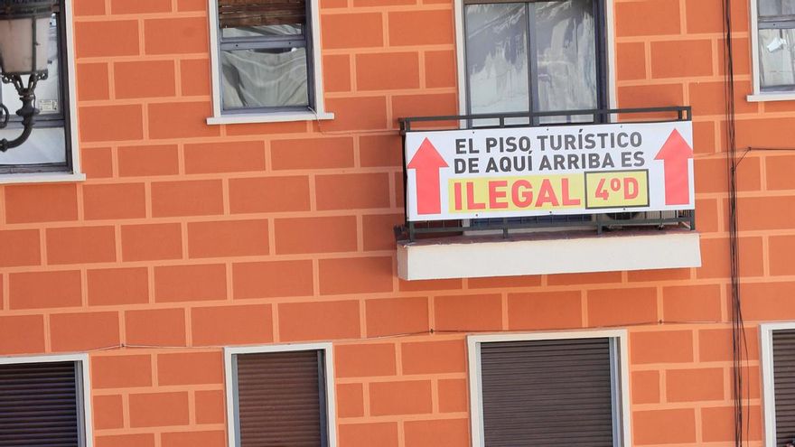 El Gobierno ordena a Airbnb bloquear más de 65.000 anuncios de pisos turísticos ilegales