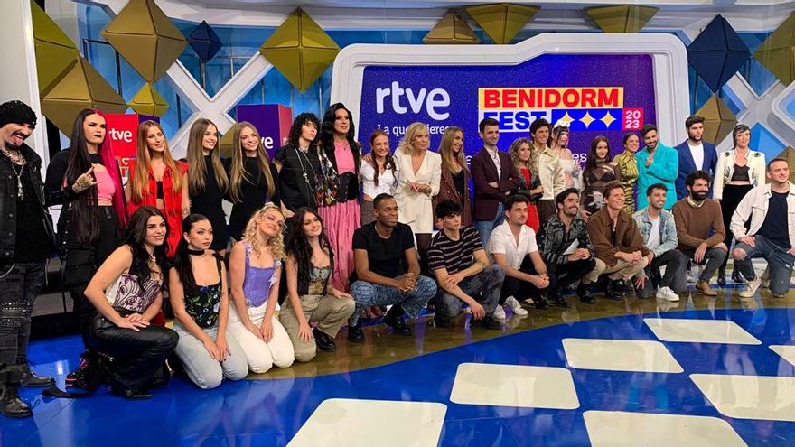 La plana mayor de RTVE y el Benidorm Fest en la presentación de este 2 de noviembre