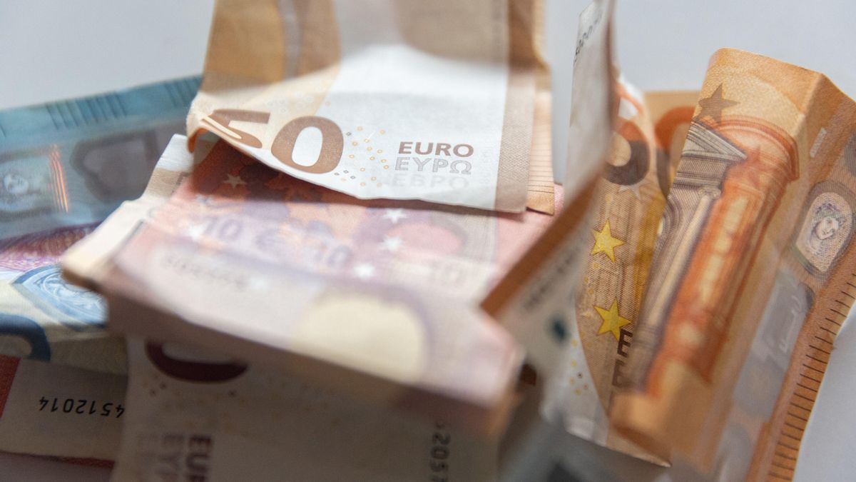 Un juzgado de A Coruña libera de una deuda de 125.000 euros a un autónomo y su esposa