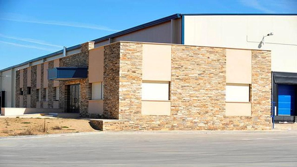 La embotelladora de Aguas del Teleno en Palacios de la Valduerna recibe 1,7 millones del Perte de la descarbonización