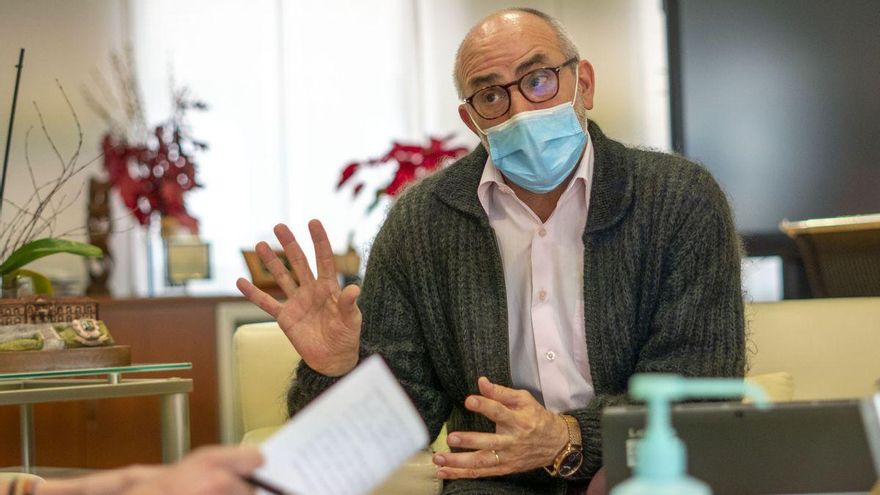 El consejero de Sanidad reconoce discrepancias en el Gobierno tras su dimisión: “Ha sido una olla que se va llenando y estalla”