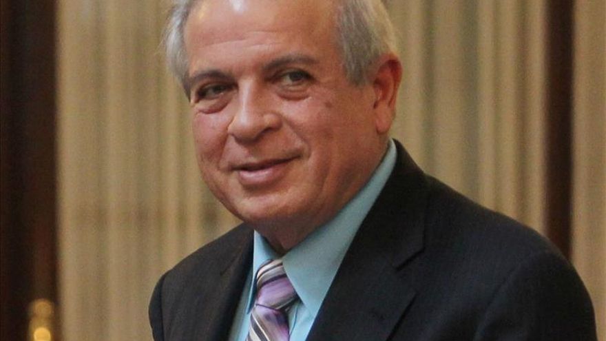 El alcalde de Miami visita España para estrechar lazos y hablar de economía