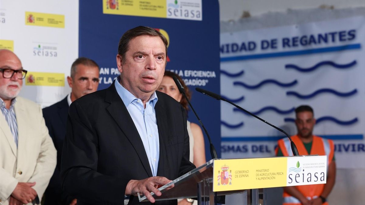 Luis Planas, este viernes en un acto en Los Palacios.