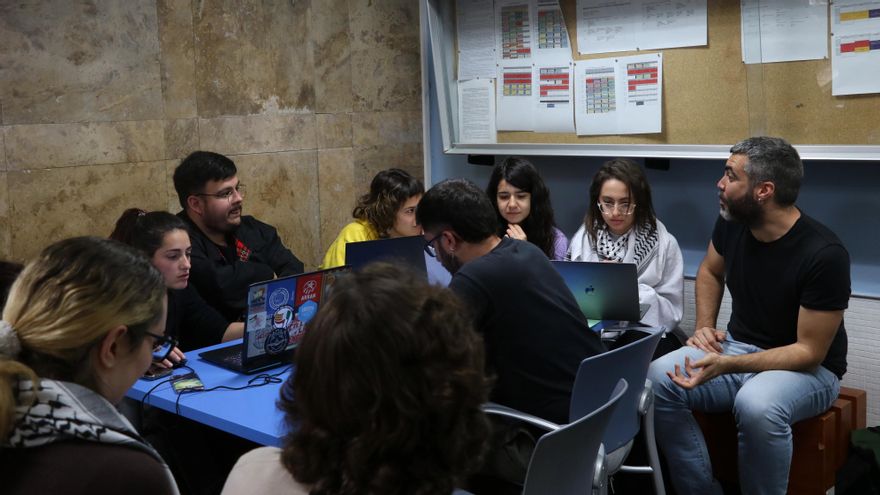 Una acampada per Palestina a la Universitat de València reclama paralitzar acords amb empreses israelianes