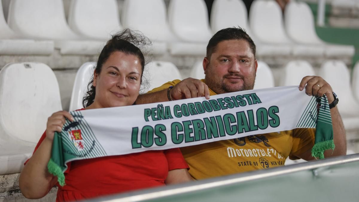 Grada Blanquiverde del Córdoba CF - CD Tenerife