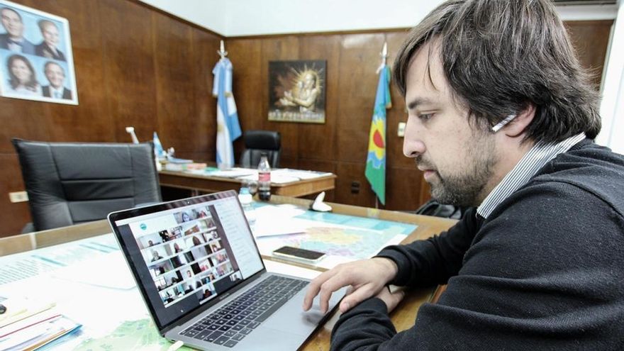 El gobierno bonaerense advierte que la segunda ola ya empezó y no descarta restricciones